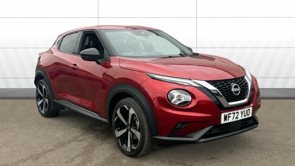 Nissan Juke Tekna Red
