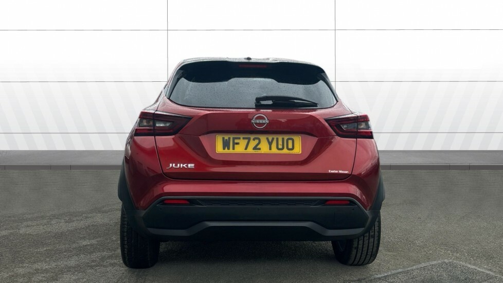 Nissan Juke Tekna Red #6