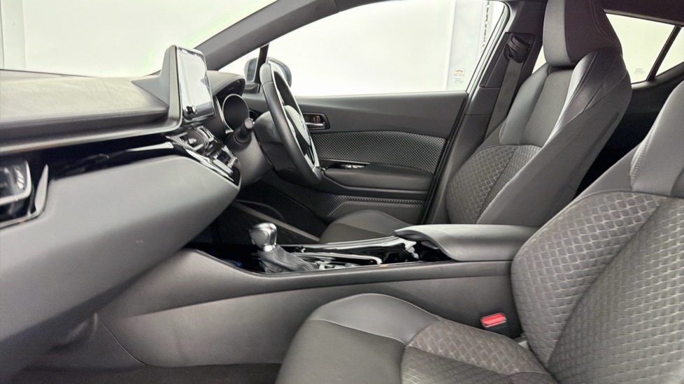 Toyota C-Hr Design Grey #5