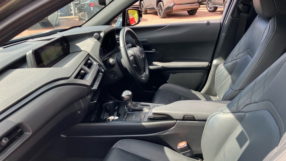 Lexus UX Takumi  #5