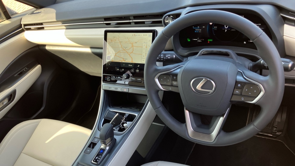 Lexus LBX Premium Plus Black #6