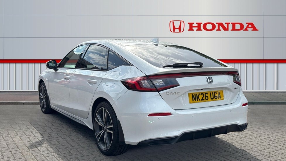 Honda Civic Advance White #2