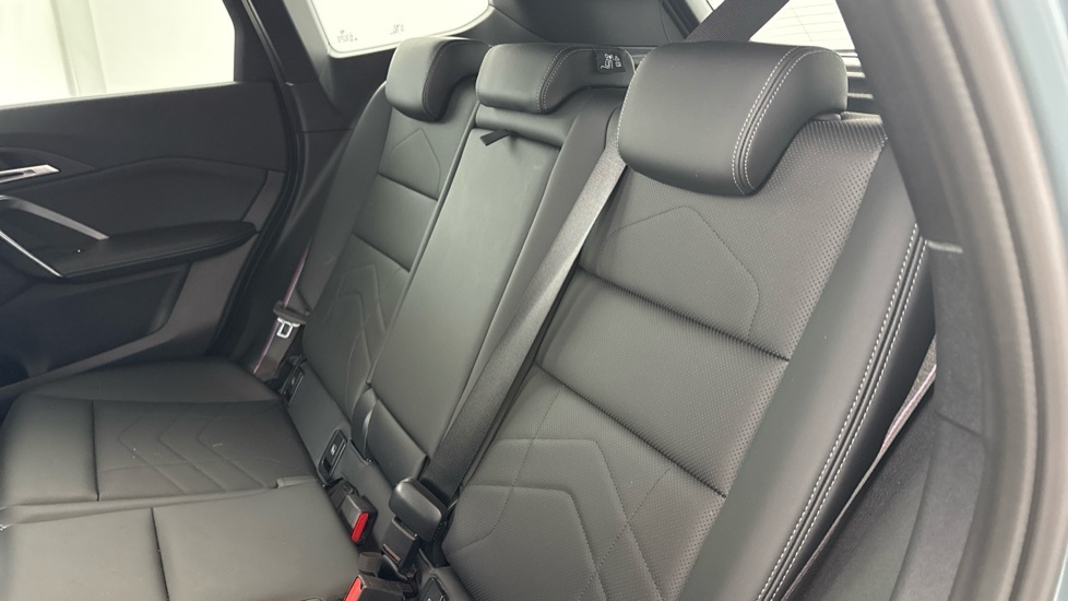 BMW iX1 150Kw Edrive20 M Sport 65Kwh Blue #12