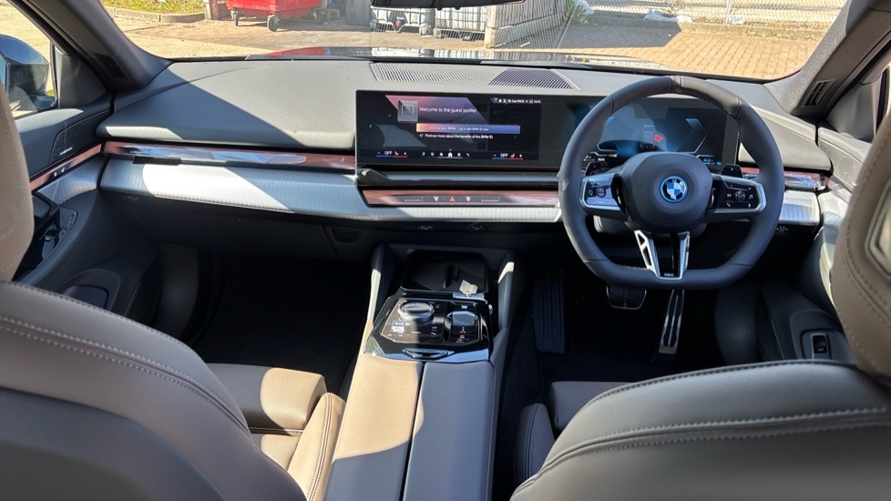 BMW 5 Series 550E Xdrive M Sport Pro Techcomfort Black #4