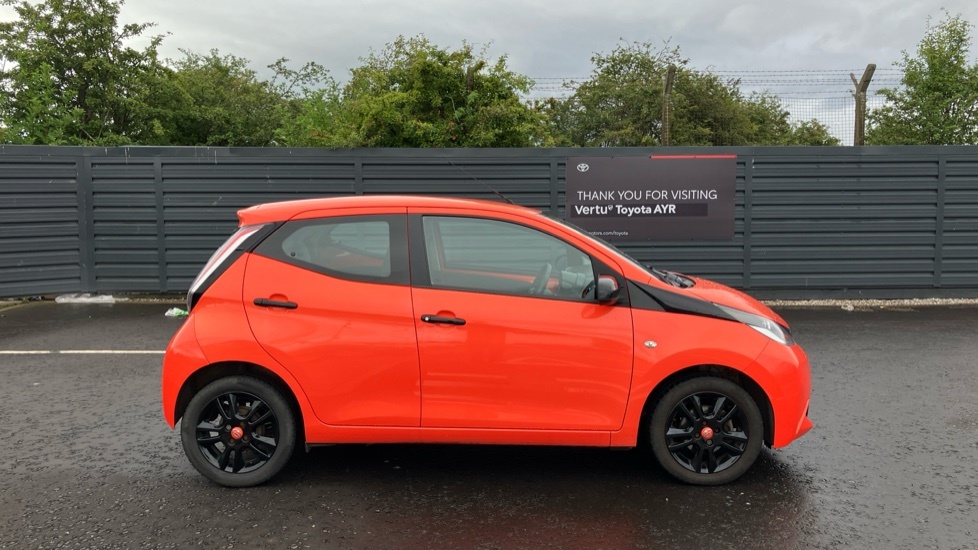Toyota Aygo X X 1.0 Vvt-i Red #23