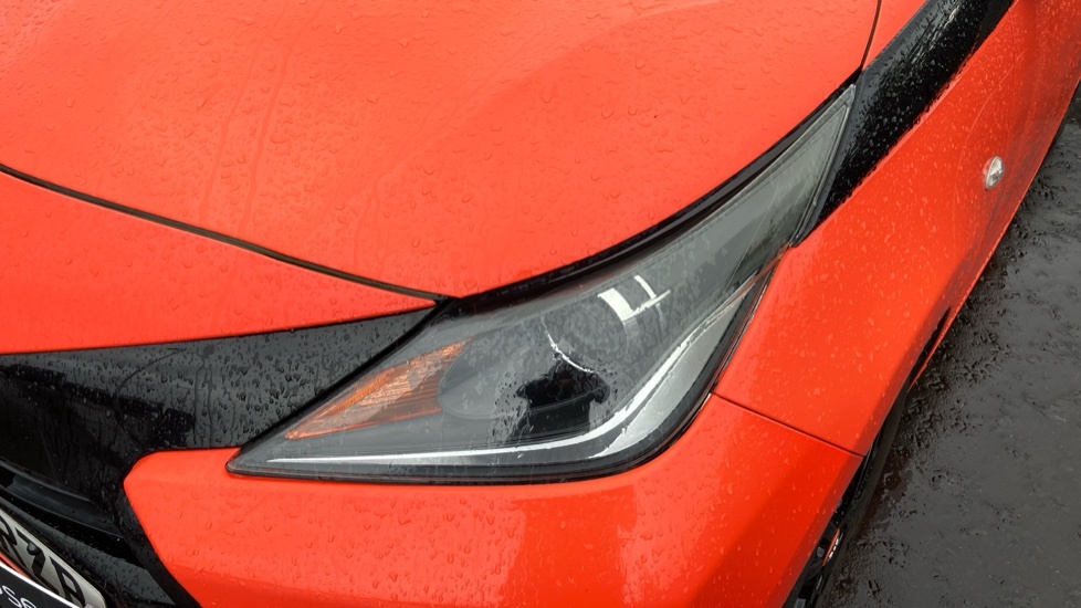 Toyota Aygo X X 1.0 Vvt-i Red #20