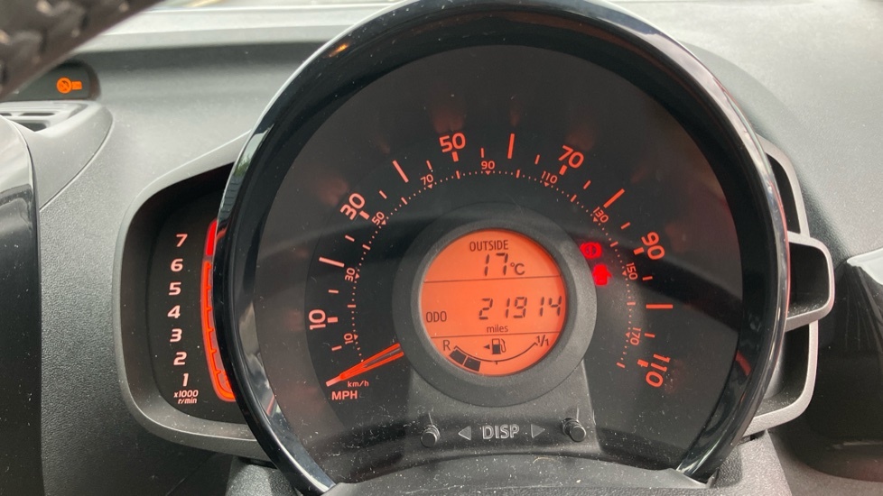Toyota Aygo X X 1.0 Vvt-i Red #11