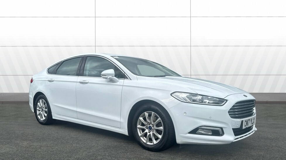 Ford Mondeo Titanium White