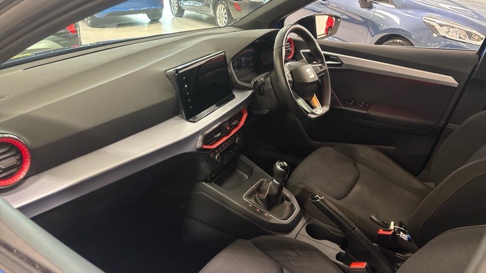 Seat Ibiza 1.0 Tsi 95 Fr Sport Blue #9