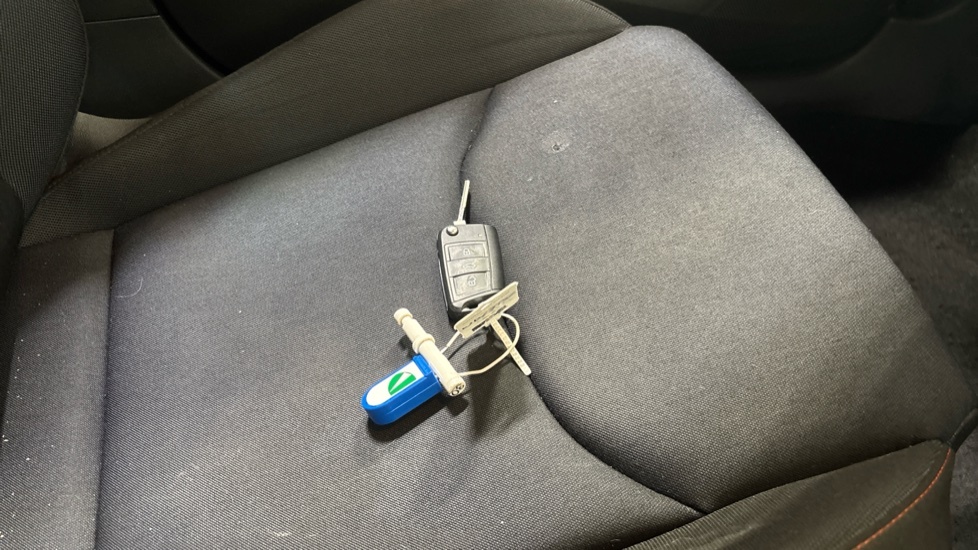Seat Ibiza 1.0 Tsi 95 Fr Sport Blue #20
