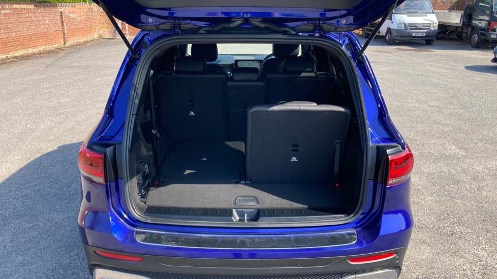 Mercedes-Benz GLB Class Amg Line Blue #4