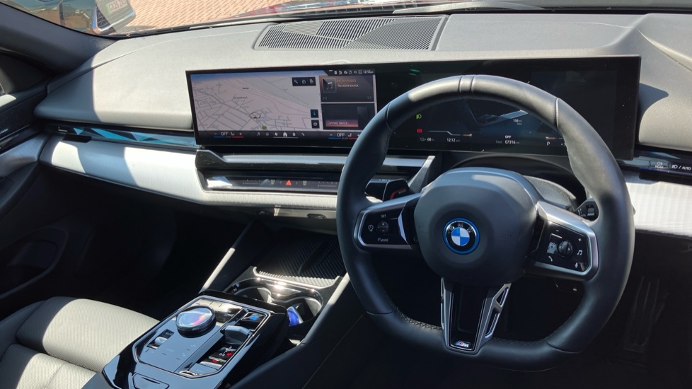 BMW i5 M Sport Pro Black #6