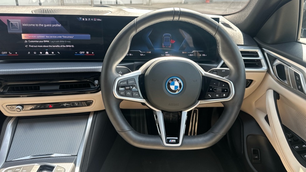 BMW i4 M Sport Black #5