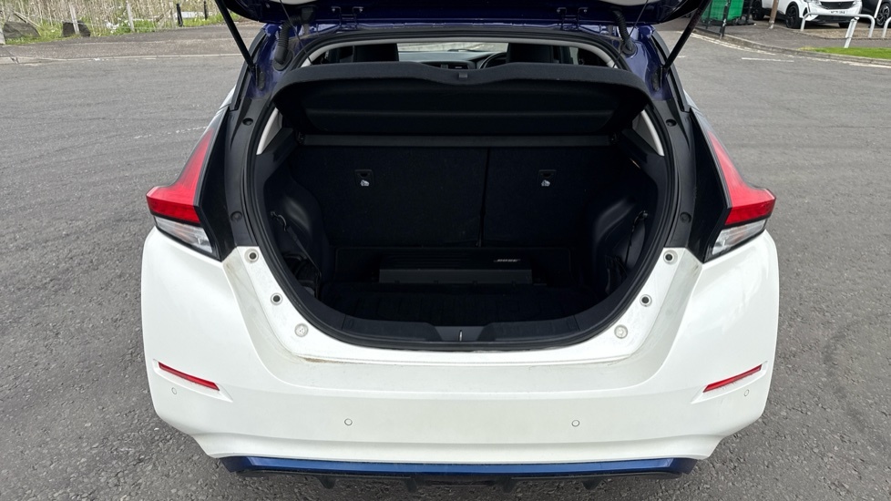 Nissan Leaf E 3.Zero White #4