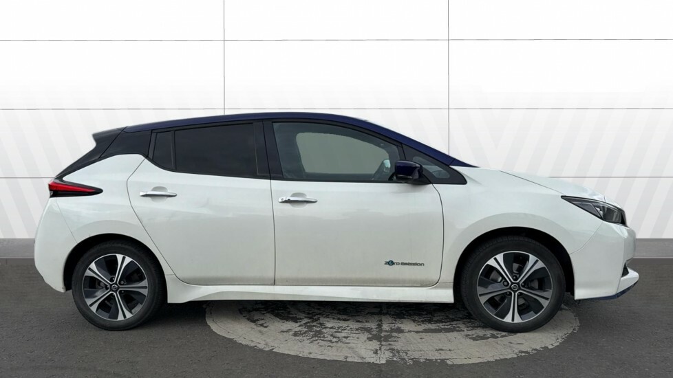 Nissan Leaf E 3.Zero White #5