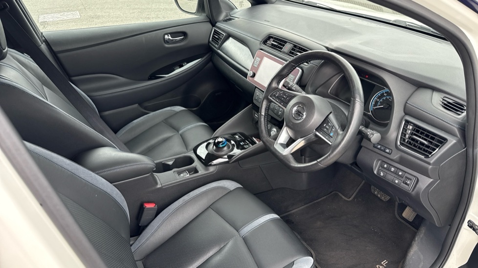 Nissan Leaf 40Kwh Tekna Cwvehiclemarketing White #11