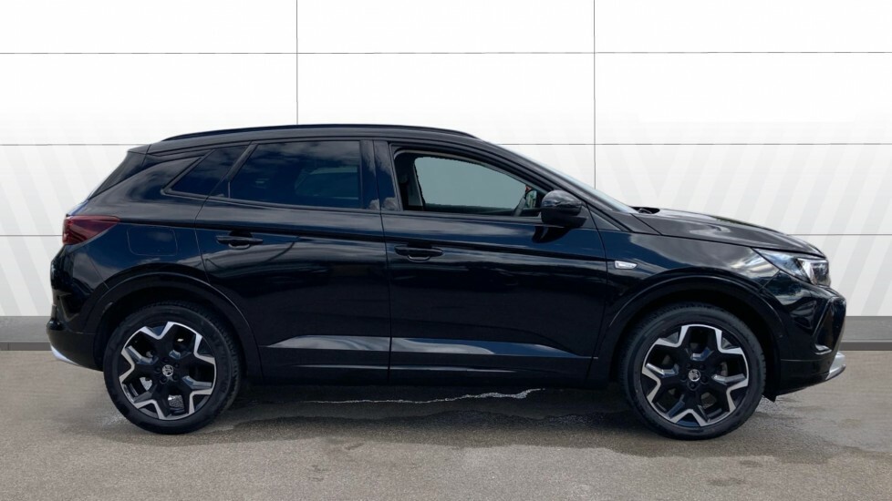 Vauxhall Grandland Ultimate Black #5