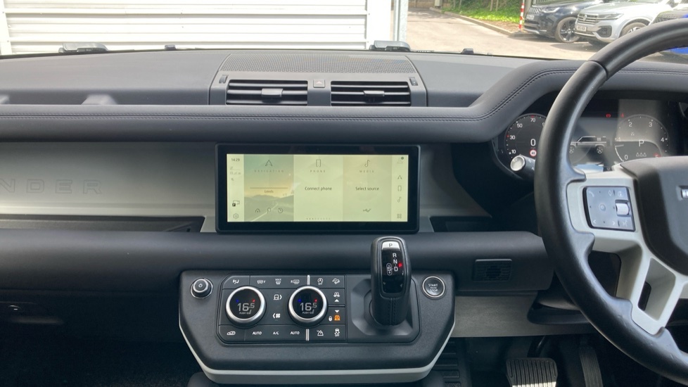 Land Rover Defender 3.0 D250 Mhev X-dynamic Se 4Wd Euro 6 Ss 3 Black #14