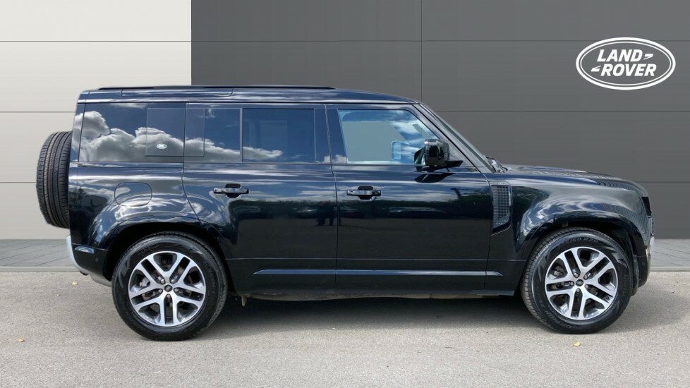 Land Rover Defender Xs Edition Black #5