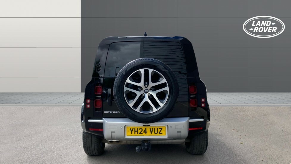 Land Rover Defender Xs Edition Black #6
