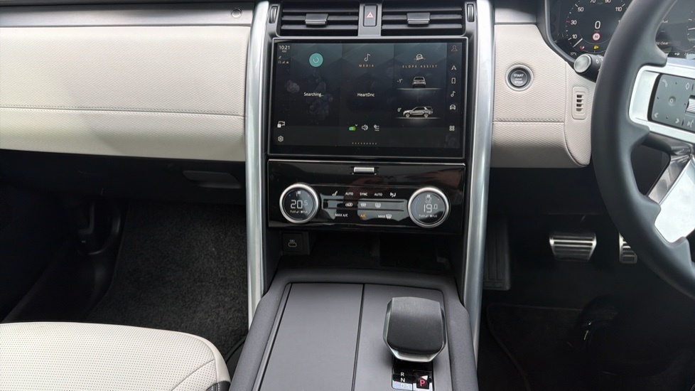 Land Rover Discovery 1.5 P270e Dynamic Se 5 Seat 2025 Blue #14