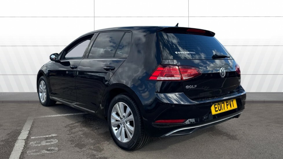 Volkswagen Golf Se Black #2