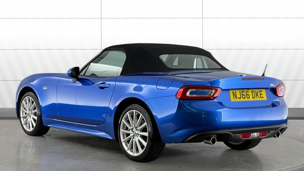 Fiat 124 Spider Lusso Plus Blue #2