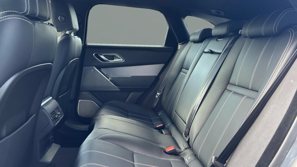 Land Rover Range Rover Velar 2.0 L 2.0 D180 R-dynamic Se Suv 4W Grey #4
