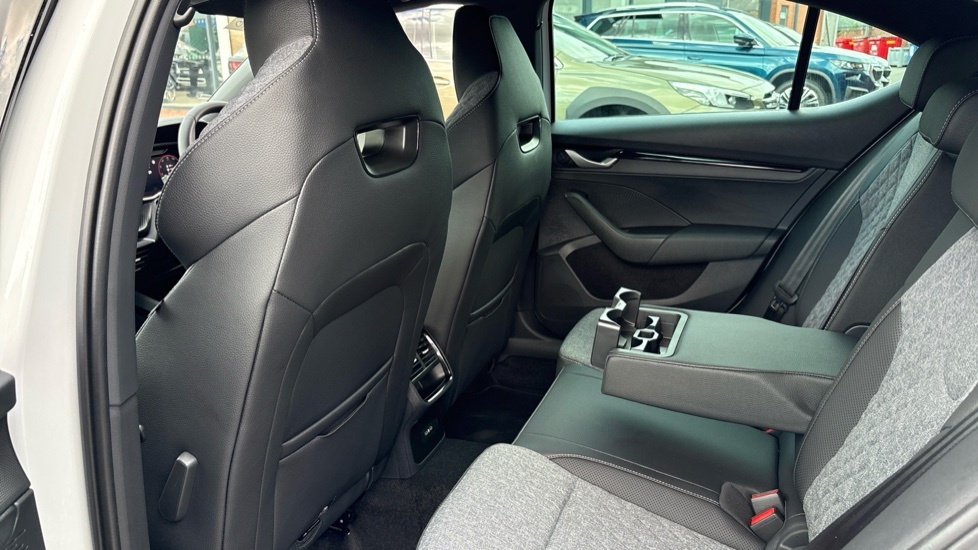 Skoda Octavia Estate 1.5 Tsi 150Ps E-tec Sportline Dsg Blue #39