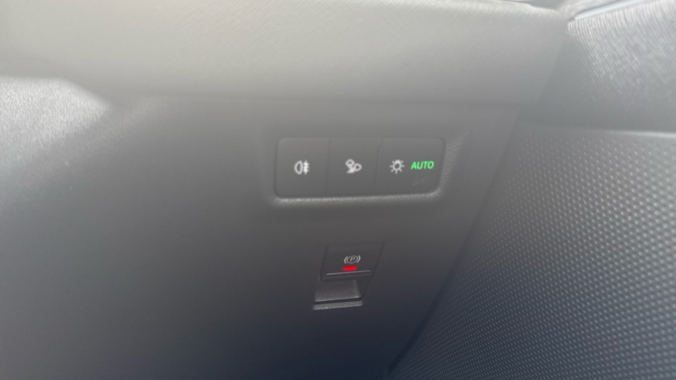 Skoda Kodiaq 1.5 Tsi E-tec Se L Dsg 7 Seat White #26
