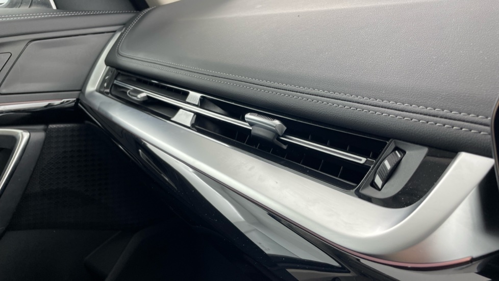 BMW X1 X1 Sdrive20i M Sport Silver #53