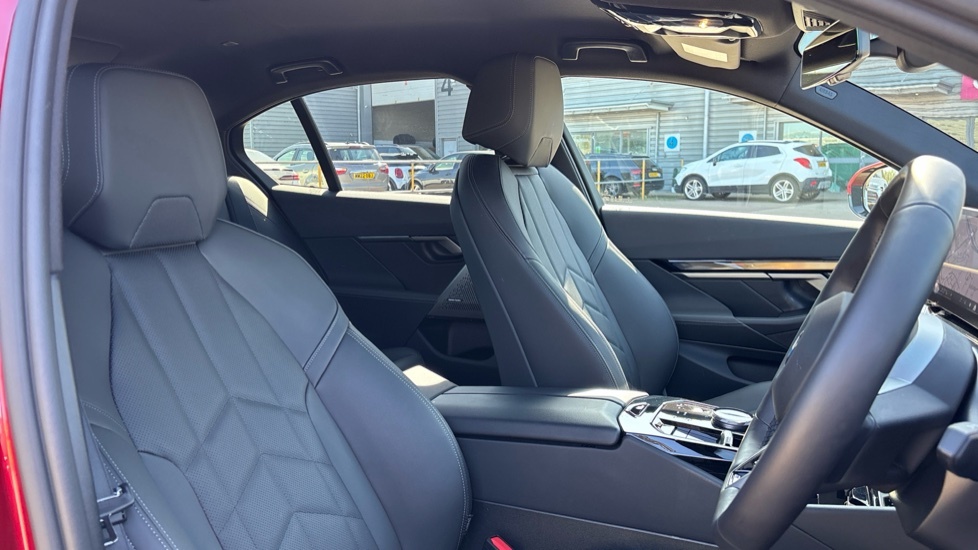 BMW i5 250Kw Edrive40 M Sport 84Kwh 2025 Grey #11