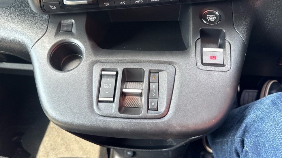 Citroen e-Berlingo 100Kw Feel XL 50Kwh 7 Seat Grey #32