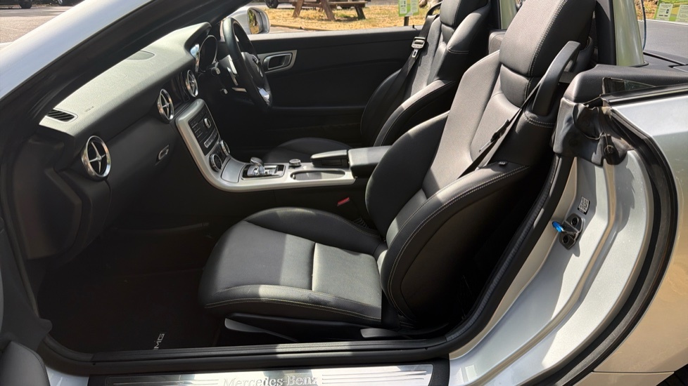 Mercedes-Benz SLC Slc 300 Amg Line 9G-tronic Black #30