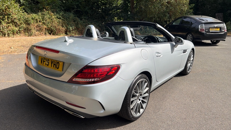 Mercedes-Benz SLC Slc 300 Amg Line 9G-tronic Black #39