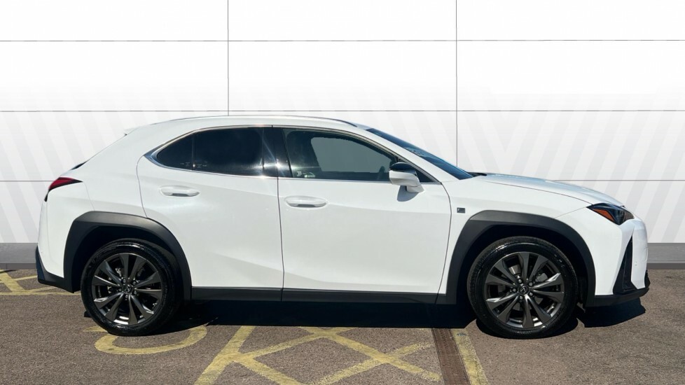 Lexus UX F-sport Design White #5