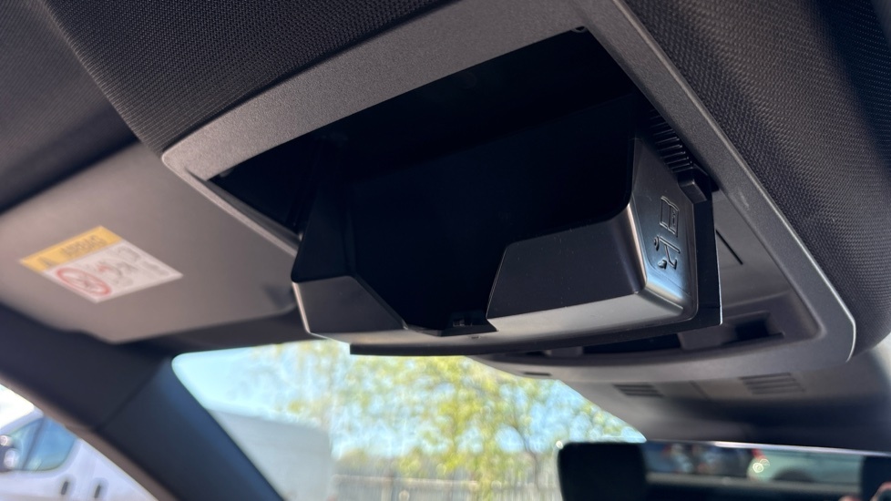 Peugeot 3008 Gt Black #41