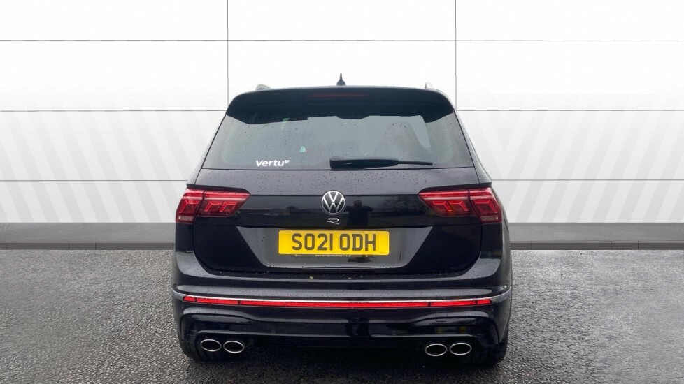 Volkswagen Tiguan R Black #6