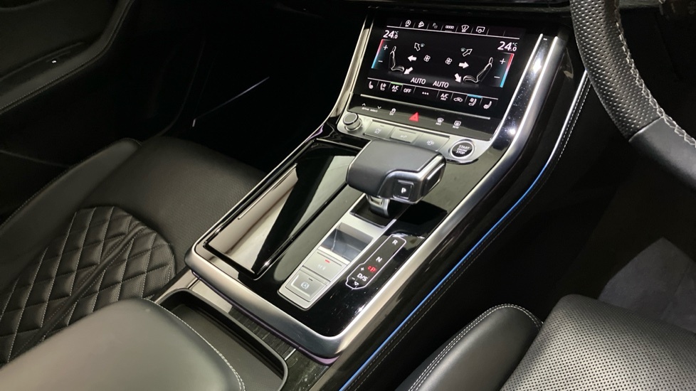 Audi Q8 Sq8 Tfsi Quattro Vorsprung Tiptronic Black #14
