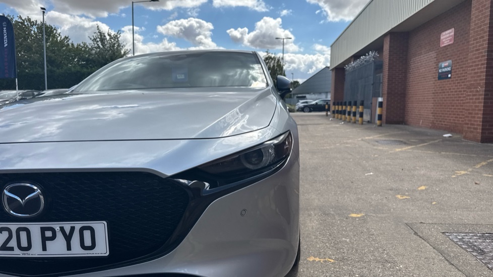 Mazda 3 Skyactiv-x Mhev Sport Lux U2237 Ul Red #39