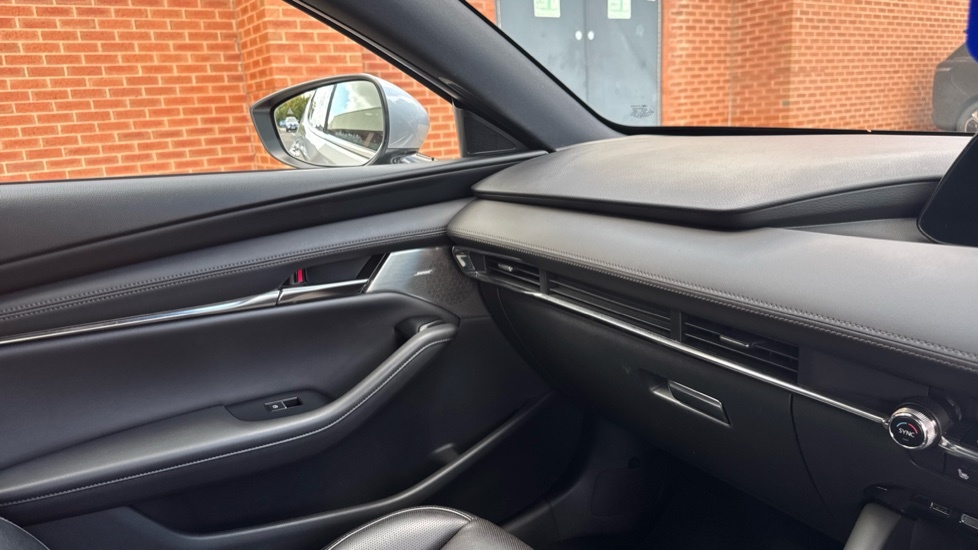 Mazda 3 Skyactiv-x Mhev Sport Lux U2237 Ul Red #32