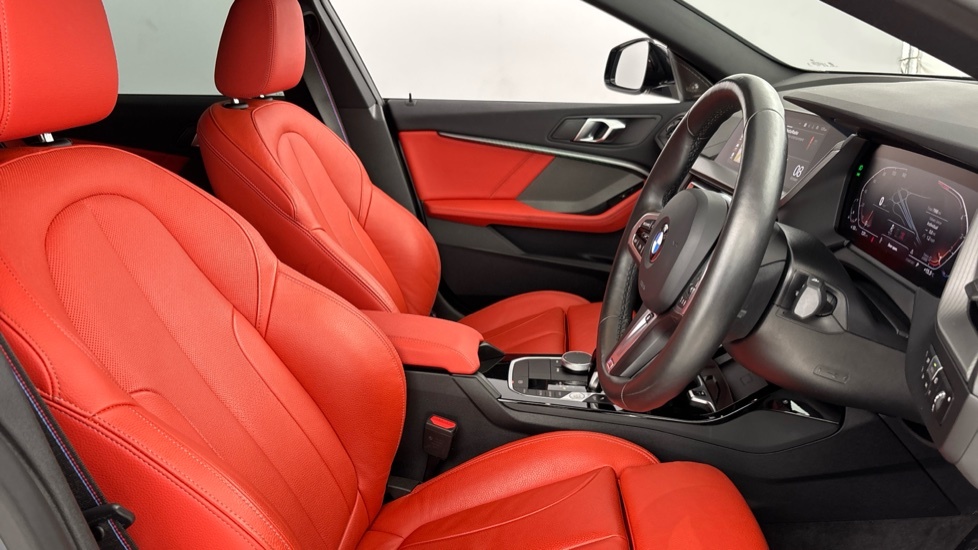 BMW 2 Series 218I 136 M Sport Dct White #11