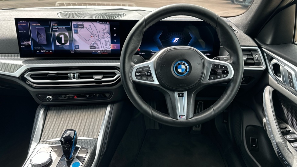 BMW i4 M Sport White #5