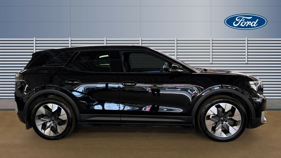 Ford Explorer Premium Black #5