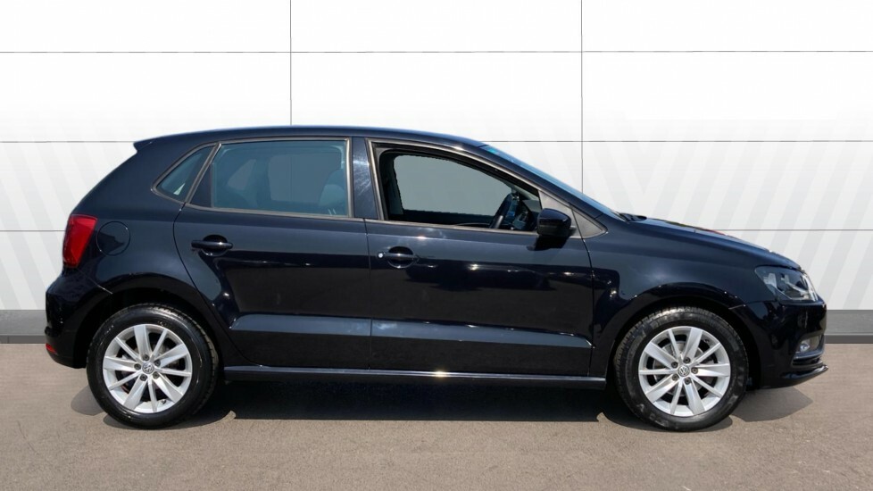 Volkswagen Polo Se Black #5