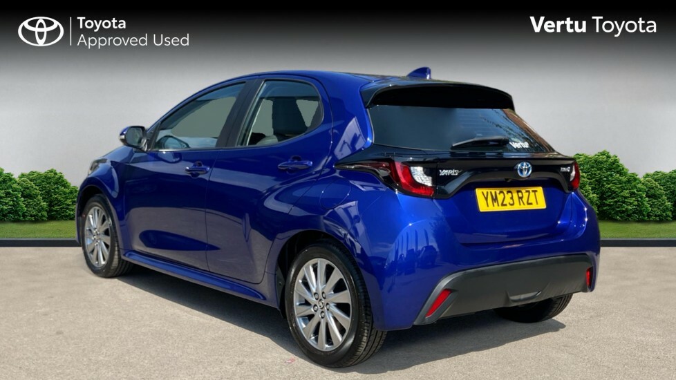 Toyota Yaris Icon Blue #4
