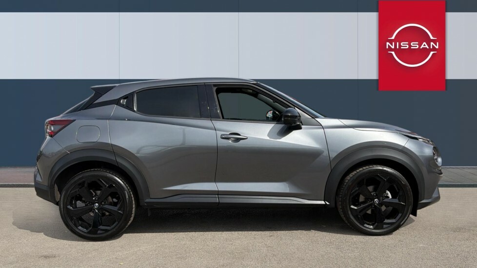 Nissan Juke Tekna Grey #5
