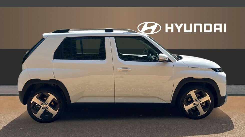 Hyundai Inster 85Kw Cross 49Kwh Beige #5