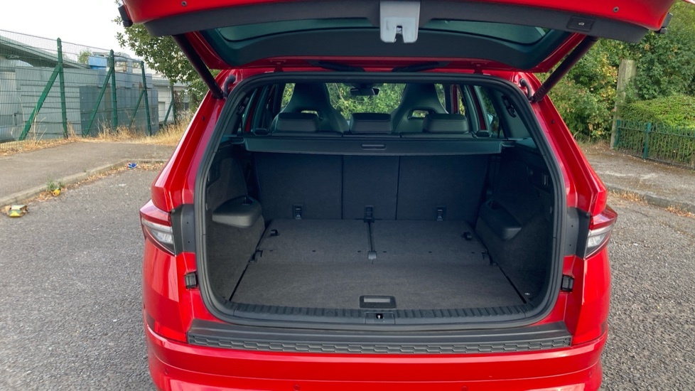 Skoda Kodiaq Sport Line Red #4