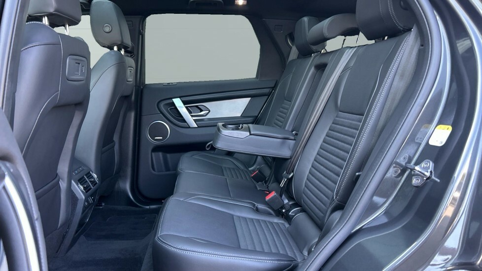 Land Rover Discovery Sport Landmark Grey #4
